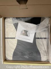 MaxSold Auction: Smart Weigh Body Fat Scale - Aurora (Ontario, Canada) SELLER MANAGED Moving Online Auction - Goulding Avenue (STORAGE)