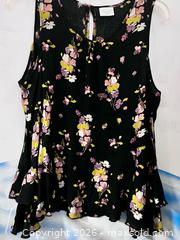 MaxSold Auction: Abound Black Pink Yellow Floral ColdShoulder Top - Los Angeles (California, USA) SELLER MANAGED Reseller Online Auction - Devonshire Street