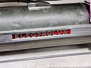 MaxSold Auction: Antique Electrolux Canister Vacuum – 1937 Lurelle Guild Design, Pre-Owned - Los Angeles (California, USA) SELLER MANAGED Reseller Online Auction - Devonshire Street