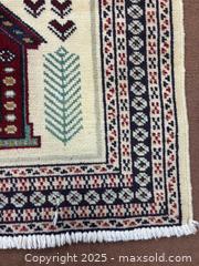 MaxSold Auction: Ardebil - Toronto (Ontario, Canada) SELLER MANAGED Downsizing Online Auction - Chesswood Drive