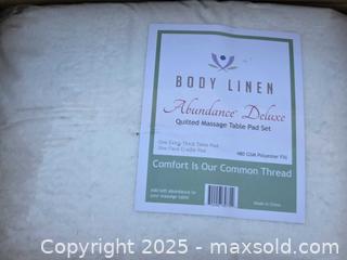 MaxSold Auction: Brand new massage table with pad set - Sun City (Arizona, USA) PARTNER MANAGED Downsizing Online Auction - North 107th Avenue