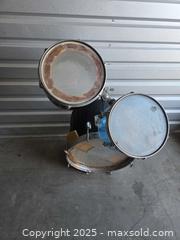 MaxSold Auction: Drum.set including a rare vintage ludwig vistalite drum and more - Sun City (Arizona, USA) PARTNER MANAGED Downsizing Online Auction - North 107th Avenue