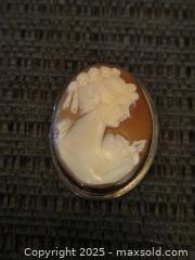 MaxSold Auction: Fabulous vintage sterling cameo brooch - Sun City (Arizona, USA) PARTNER MANAGED Downsizing Online Auction - North 107th Avenue