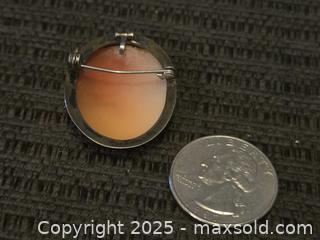 MaxSold Auction: Fabulous vintage sterling cameo brooch - Sun City (Arizona, USA) PARTNER MANAGED Downsizing Online Auction - North 107th Avenue