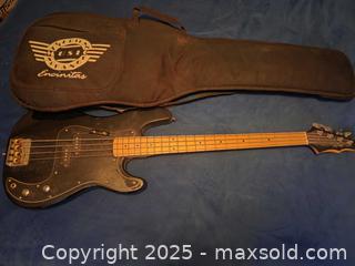 MaxSold Auction: Gibson epiphone bass guitar with soft case - Sun City (Arizona, USA) PARTNER MANAGED Downsizing Online Auction - North 107th Avenue