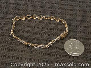 MaxSold Auction: Gorgeous sterling silver tennis bracelet  - Sun City (Arizona, USA) PARTNER MANAGED Downsizing Online Auction - North 107th Ave