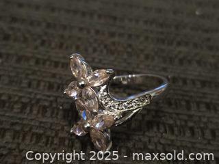 MaxSold Auction: Pretty sterling silver ring - Sun City (Arizona, USA) PARTNER MANAGED Downsizing Online Auction - North 107th Avenue