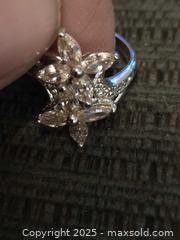 MaxSold Auction: Pretty sterling silver ring - Sun City (Arizona, USA) PARTNER MANAGED Downsizing Online Auction - North 107th Avenue