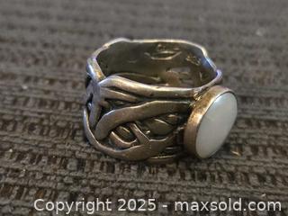 MaxSold Auction: Unique sterling ring - Sun City (Arizona, USA) PARTNER MANAGED Downsizing Online Auction - North 107th Ave