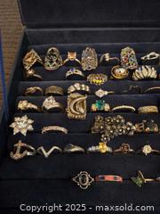 MaxSold Auction: Vintage ring lot - Sun City (Arizona, USA) PARTNER MANAGED Downsizing Online Auction - North 107th Ave