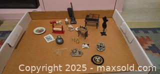 MaxSold Auction: Assorted 1:12 Scale Dollhouse Miniatures Lot (Approx. 16 pcs) - San Jose (California, USA) SELLER MANAGED Downsizing Online Auction - Paladin Drive