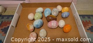 MaxSold Auction: Lot of 11–20 Polished Decorative Egg-Shaped Stones - San Jose (California, USA) SELLER MANAGED Downsizing Online Auction - Paladin Drive