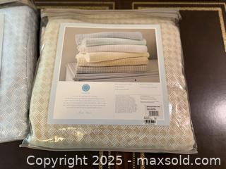 MaxSold Auction: NIB Martha Stewart Collection Cotton Bamboo Queen Sized Basket-Weave Blankets - San Francisco (California, USA) SELLER MANAGED Estate Sale Online Auction - Kenwood Way