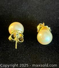 MaxSold Auction: Set of Costume Pearl Earrings with Sterling Silver Backs - San Francisco (California, USA) SELLER MANAGED Estate Sale Online Auction - Kenwood Way