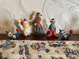 MaxSold Auction: Vintage Clown Figurines - San Francisco (California, USA) SELLER MANAGED Estate Sale Online Auction - Kenwood Way