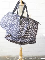 MaxSold Auction: 2 Pcs Coach Large Leopard Print Weekender Tote - Toronto (Ontario, Canada) PARTNER MANAGED Downsizing Online Auction - Research Road (STORAGE)