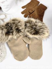 MaxSold Auction: ARIS Knit Hat, Mittens and Gloves Set — Beige/Tan/Cream - Toronto (Ontario, Canada) PARTNER MANAGED Downsizing Online Auction - Research Road (STORAGE)