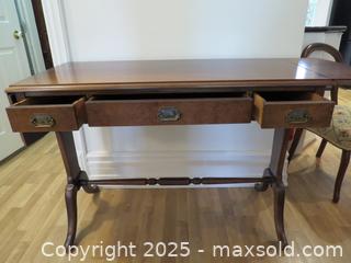 MaxSold Auction: Drop-Leaf Console Side Table, Wood with Burl Veneer - Toronto (Ontario, Canada) PARTNER MANAGED Downsizing Online Auction - Research Road (STORAGE)