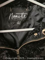 MaxSold Auction: Lot of 2 Women's Black Hooded Winter Jackets Size S - Toronto (Ontario, Canada) PARTNER MANAGED Downsizing Online Auction - Research Road (STORAGE)