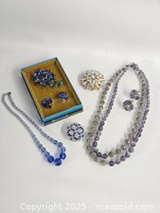 MaxSold Auction: Lot of Vintage Jewelry — Including Marvella Necklaces, Brooches, Earrings - Toronto (Ontario, Canada) PARTNER MANAGED Downsizing Online Auction - Research Road (STORAGE)