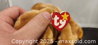 MaxSold Auction: 1996 Humphrey Camel beanie Buddies TY - Toronto (Ontario, Canada) SELLER MANAGED Reseller Online Auction - Falstaff Avenue (CONDO)