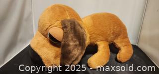 MaxSold Auction: Artlist Collection The Dog Plush ~ Dachshund - Toronto (Ontario, Canada) SELLER MANAGED Reseller Online Auction - Falstaff Avenue (CONDO)