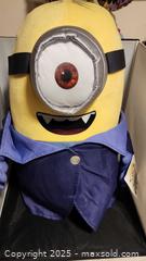 MaxSold Auction: Despicable Me Minion 20" Gone Batty Halloween - Toronto (Ontario, Canada) SELLER MANAGED Reseller Online Auction - Falstaff Avenue (CONDO)