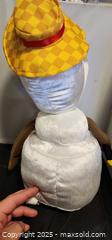 MaxSold Auction: Disney frozen Olaf and sven plush  - Toronto (Ontario, Canada) SELLER MANAGED Reseller Online Auction - Falstaff Avenue (CONDO)