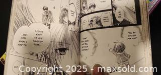 MaxSold Auction: Manga lot of 6 book - pixie pop, queens knight.....  - Toronto (Ontario, Canada) SELLER MANAGED Reseller Online Auction - Falstaff Avenue (CONDO)