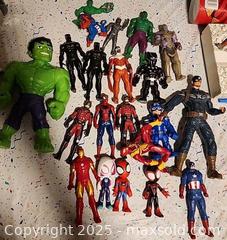 MaxSold Auction: Marvel Super Lot: Iron Man, Hulk Thanos Spiderman Captain America Panther rescue - Toronto (Ontario, Canada) SELLER MANAGED Reseller Online Auction - Falstaff Avenue (CONDO)