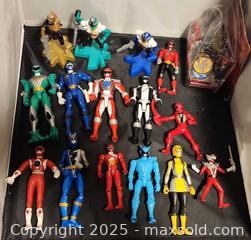 MaxSold Auction: Mighty morphin Power Rangers lot of figures mmpr - Toronto (Ontario, Canada) SELLER MANAGED Reseller Online Auction - Falstaff Avenue (CONDO)
