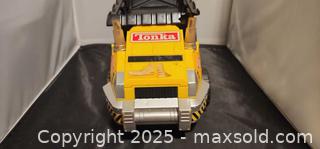 MaxSold Auction: Vintage 2004 Plastic Tonka Dump Truck - Toronto (Ontario, Canada) SELLER MANAGED Reseller Online Auction - Falstaff Avenue (CONDO)