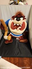 MaxSold Auction: Vintage Ganz Taz Tasmanian Devil Hockey Player Stuffed Plush Looney Tunes 16" - Toronto (Ontario, Canada) SELLER MANAGED Reseller Online Auction - Falstaff Avenue (CONDO)