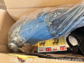 MaxSold Auction: 125MM ANGLE GRINDER 220V-50HZ 1200W - Kingston (Ontario, Canada) SELLER MANAGED Downsizing Online Auction - Crossfield Avenue