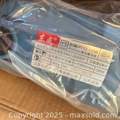 MaxSold Auction: 125MM ANGLE GRINDER 220V-50HZ 1200W - Kingston (Ontario, Canada) SELLER MANAGED Downsizing Online Auction - Crossfield Avenue