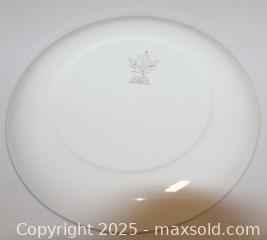 MaxSold Auction: 22K GOLD CAN ART CHINA COLLINGWOOD.ONT - Kingston (Ontario, Canada) SELLER MANAGED Downsizing Online Auction - Crossfield Avenue