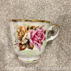 MaxSold Auction: JAPAN Pearlescent porcelain cup - Kingston (Ontario, Canada) SELLER MANAGED Downsizing Online Auction - Crossfield Avenue