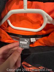 MaxSold Auction: PUMA man size M hoodie - Kingston (Ontario, Canada) SELLER MANAGED Downsizing Online Auction - Crossfield Avenue