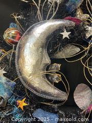 MaxSold Auction: Pier 1 Imports Celestial Wreath – 20" Moon & Starts - Campbell (California, USA) SELLER MANAGED Downsizing Online Auction - Dell Avenue