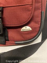 MaxSold Auction: Samsonite Messenger / Laptop Bag with Shoulder Strap  - Vancouver (British Columbia, Canada) SELLER MANAGED Reseller Online Auction - East 7th Avenue (STORAGE)