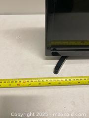 MaxSold Auction: Samsung 32” Smart LED TV Model UN32M4500BF w/ Power Cord (2023)  - Vancouver (British Columbia, Canada) SELLER MANAGED Reseller Online Auction - East 7th Avenue (STORAGE)