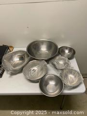 MaxSold Auction: Stainless Steel Mixing Bowl Set (¾–8 Qt) with Original Box - Vancouver (British Columbia, Canada) SELLER MANAGED Reseller Online Auction - East 7th Avenue (STORAGE)
