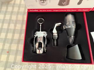 MaxSold Auction: 3-Piece Win Set x2 - Lot 14 - Bear (Delaware, USA) SELLER MANAGED Downsizing Online Auction - Donna Marie Way