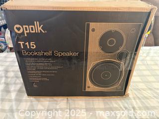 MaxSold Auction: Polk T15 Bookshelf Speakers Lot 55 - Bear (Delaware, USA) SELLER MANAGED Downsizing Online Auction - Donna Marie Way