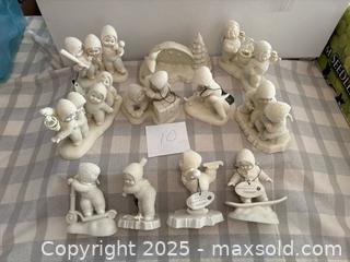 MaxSold Auction: Snow Baby Lot 10 - Bear (Delaware, USA) SELLER MANAGED Downsizing Online Auction - Donna Marie Way