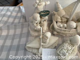 MaxSold Auction: Snow Baby Lot 4 - Bear (Delaware, USA) SELLER MANAGED Downsizing Online Auction - Donna Marie Way