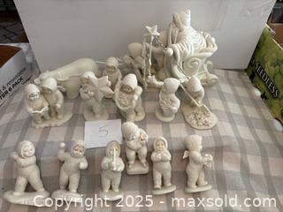 MaxSold Auction: Snow Baby Lot 5 - Bear (Delaware, USA) SELLER MANAGED Downsizing Online Auction - Donna Marie Way