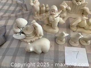 MaxSold Auction: Snow Baby Lot 7 - Bear (Delaware, USA) SELLER MANAGED Downsizing Online Auction - Donna Marie Way