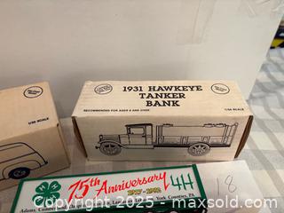 MaxSold Auction: Winross Die Cast and Coin Banks Lot 18 - Bear (Delaware, USA) SELLER MANAGED Downsizing Online Auction - Donna Marie Way