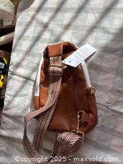 MaxSold Auction: Women’s L Leather Jacket and Bag Lot 73 - Bear (Delaware, USA) SELLER MANAGED Downsizing Online Auction - Donna Marie Way